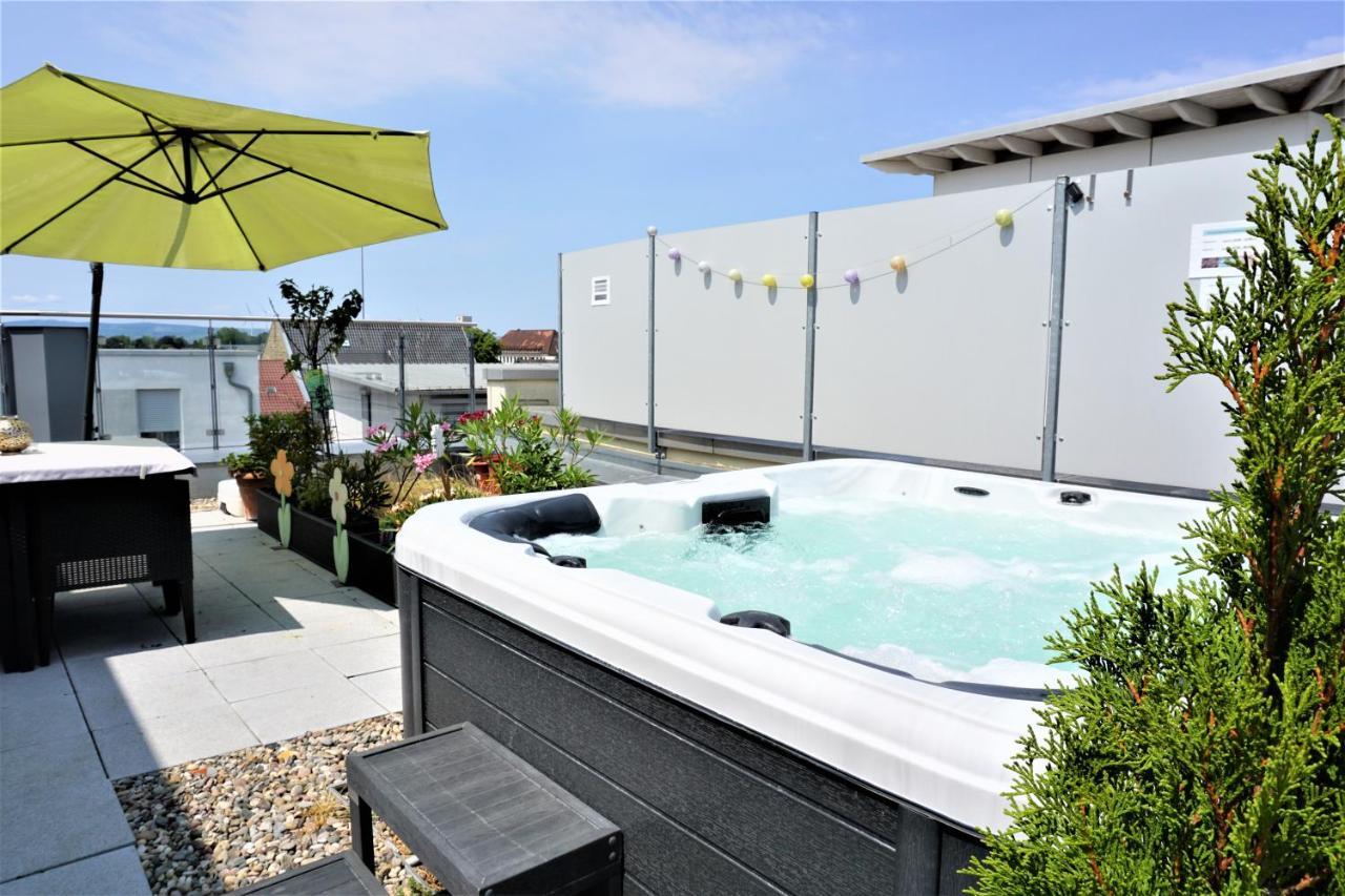 Panorama Penthouse Apartment Mit Klima Und Whirlpool Fuer Bis Zu 6 Personen Frankenthal  Bagian luar foto